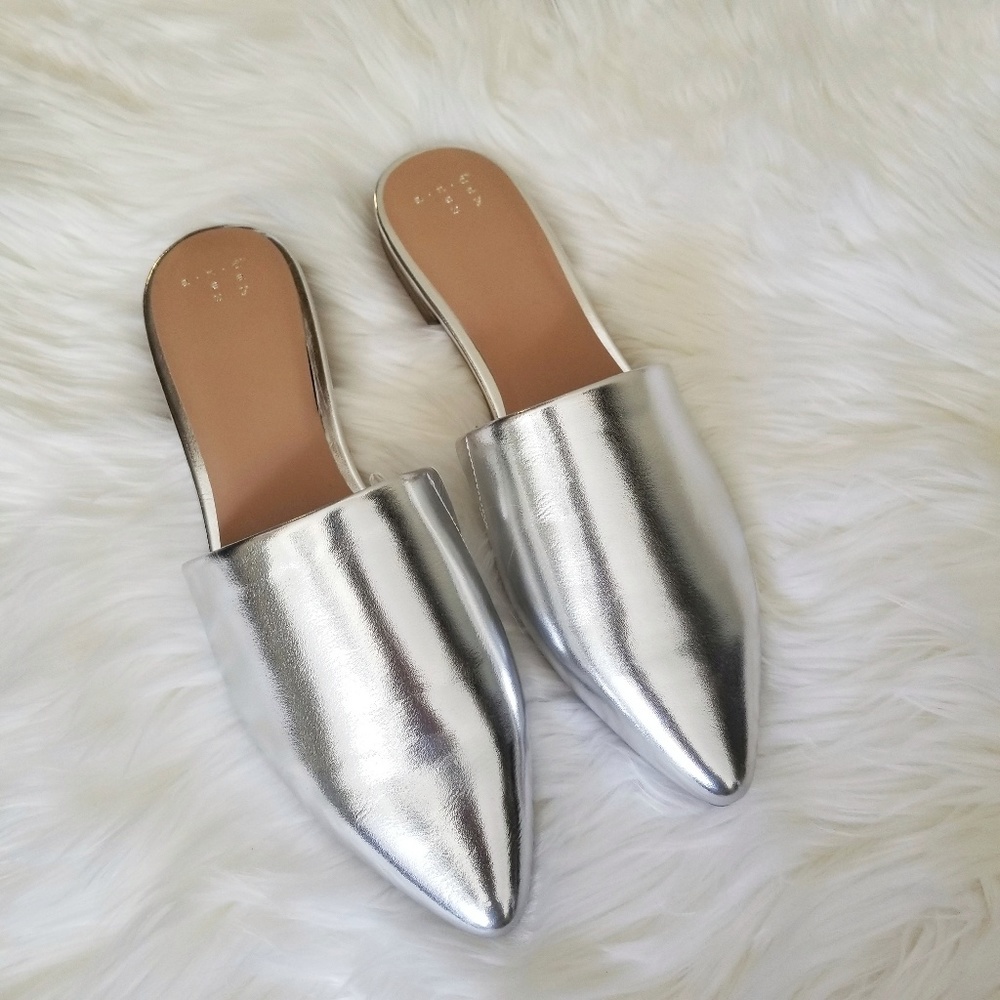 Silver Shiny Slip On Slides Flats - 9.5 NWOT